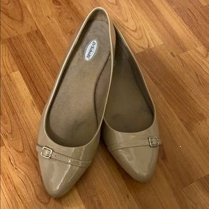 Dr Scholl’s Nude Pointed Leather Flats